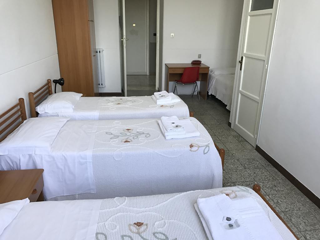 Casa San Tommaso Otel Linguaglossa Oda fotoğraf